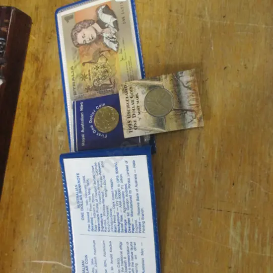 Coins & Banknote