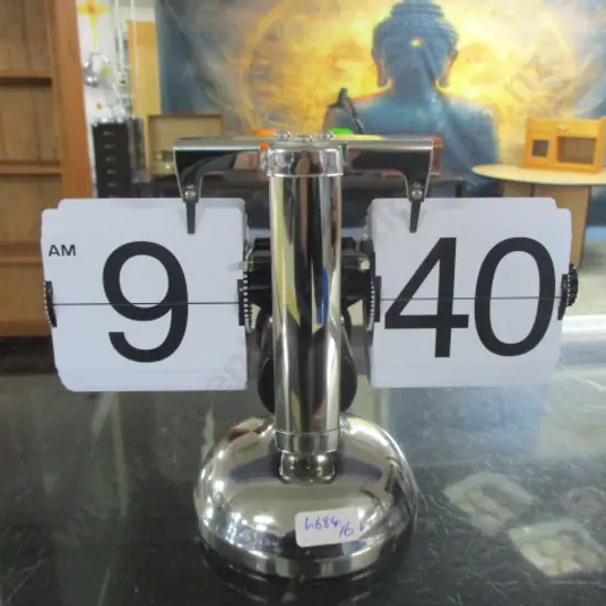 Skeleton Flip Clock