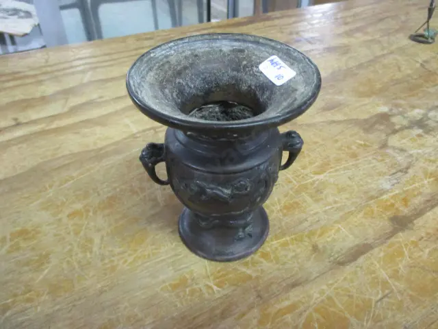 Bronze Pot Image 1++