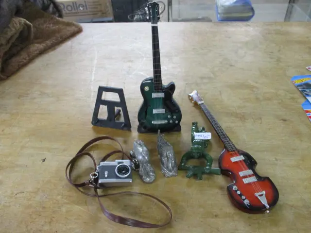 Miniatures Image 1++