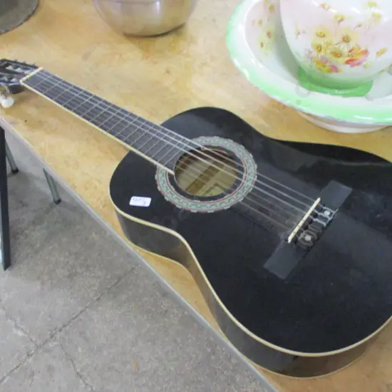 Guitar