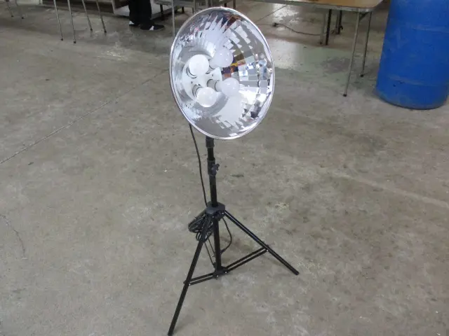 Studio Lamp Image 1++