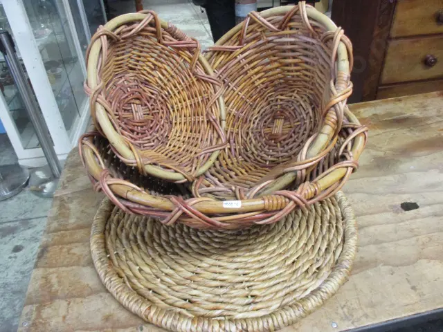 Baskets Image 1++