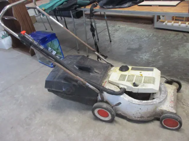 Lawnmower Image 1++