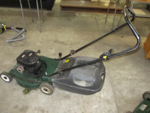 Victor Mower Image 1++