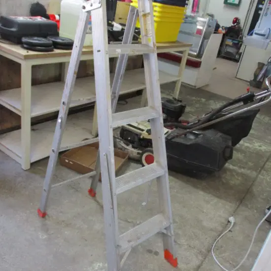 Ladder