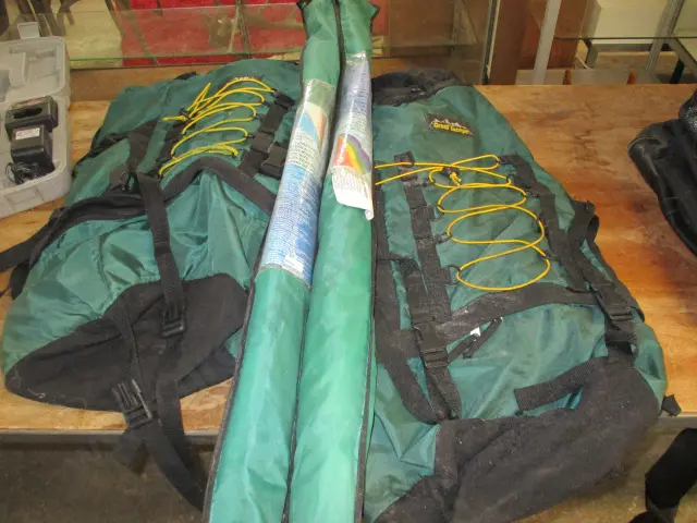 2 backpacks and Kites Image 1++