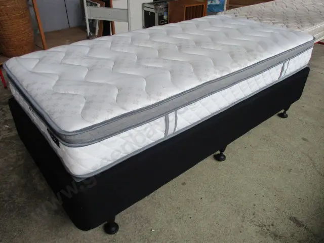 Single Bed  Image 1++