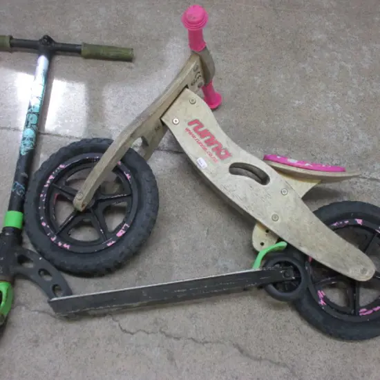 2 Scooters