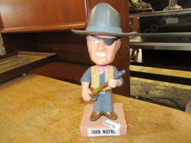 John Wayne Bobblehead Image 1++