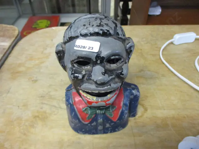 Greedy moneybox (for repair) Image 1++