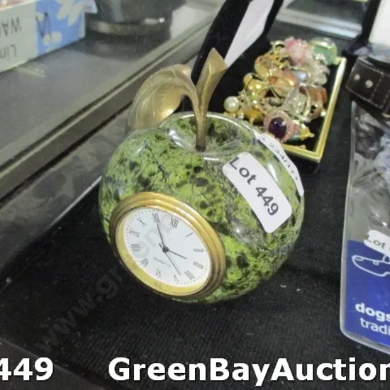 Jade Apple Clock
