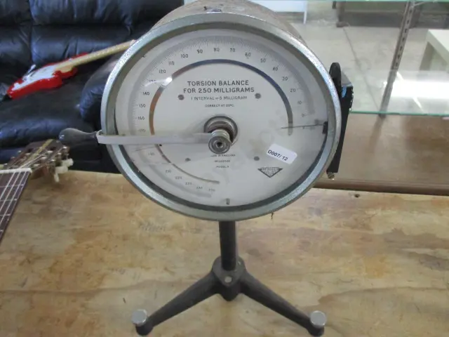 White and Co Torsion Balance Image 1++
