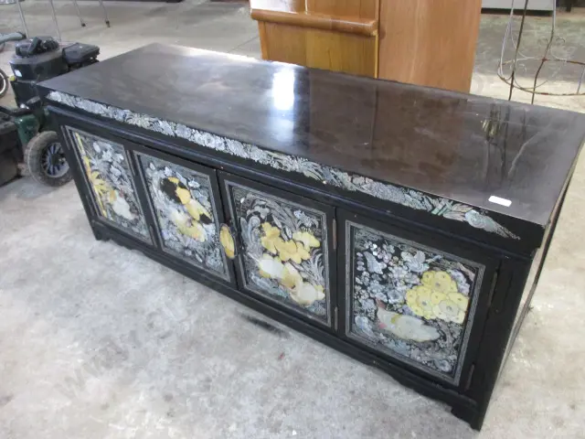 Oriental Cabinet Image 1++