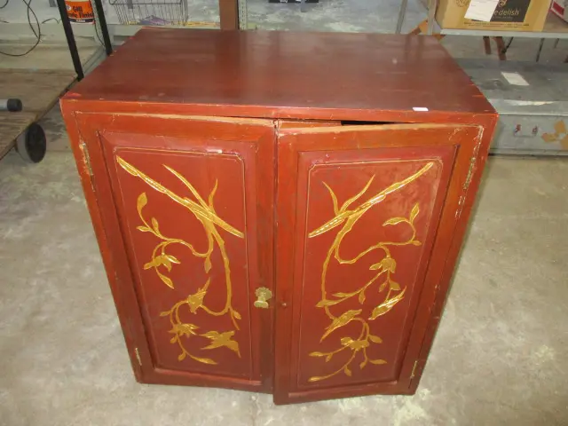 2 Door Cabinet Image 1++