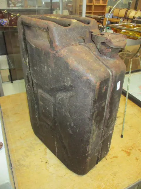 Jerry Can Image 1++