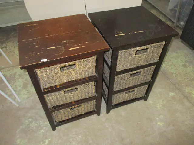 Pr Bedside Cabs Image 1++