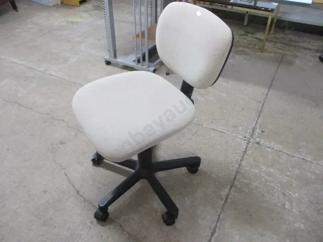 Office Chair Image 1++
