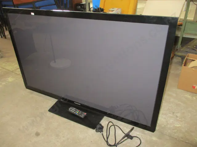 Large Tv Image 1++