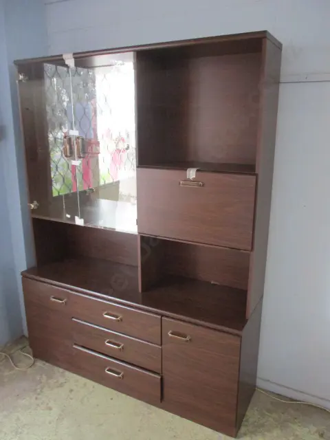 Retro Wall Unit Image 1++