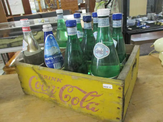 Crate Bottled Water Image 1++