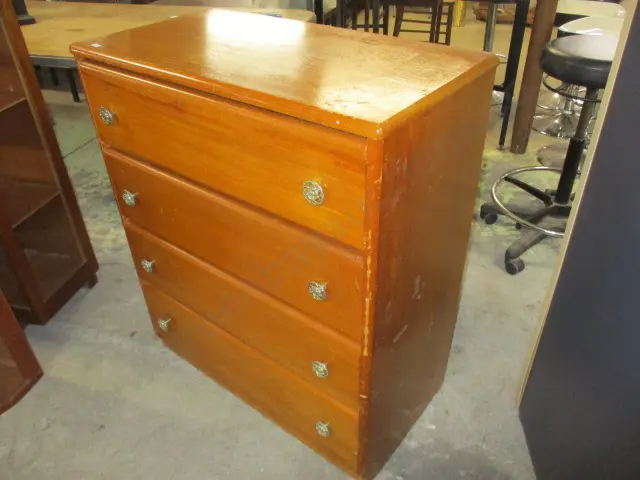 4 Drawer Rimu Tallboy Image 1++