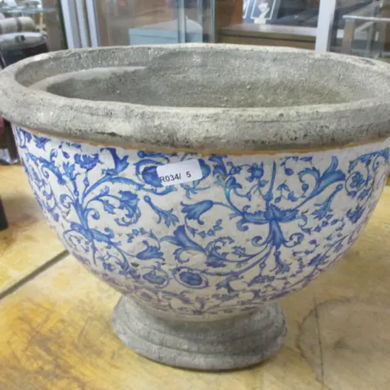 Concrete planter