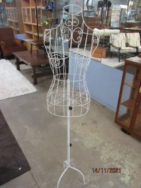 Steel Mannakin Image 1++