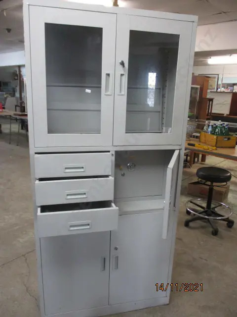 Steel Medical Cabinet (with safe) Image 1++
