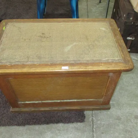 Vitage Ottoman
