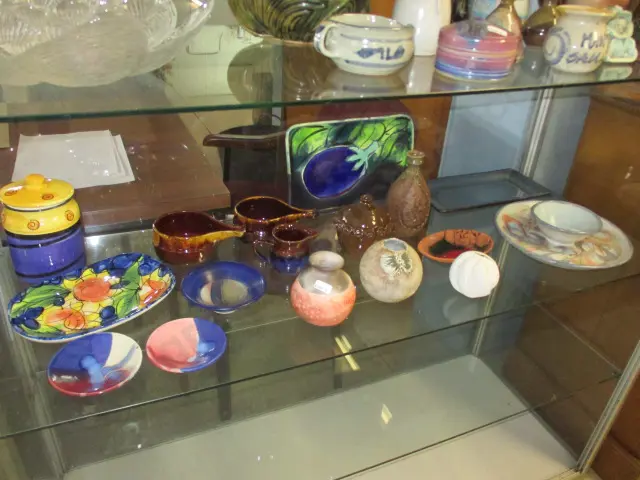 Collectable Pottery Image 1++