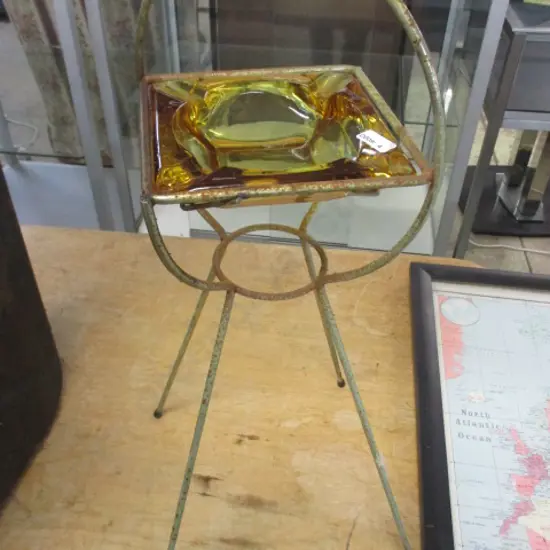 Retro Ashtray