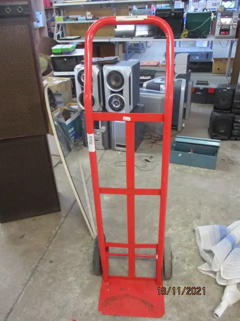 Hand Truck Image 1++