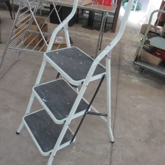 Step Ladder