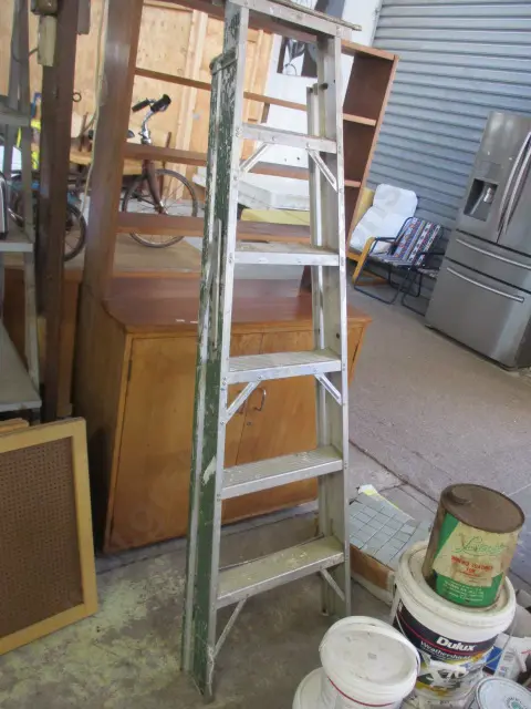 Ladder Image 1++