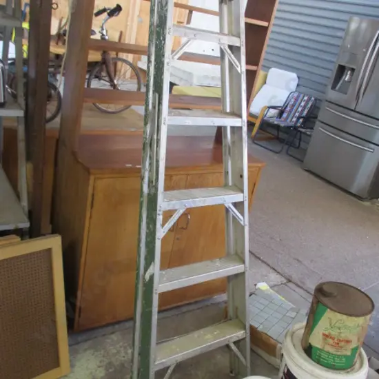 Ladder