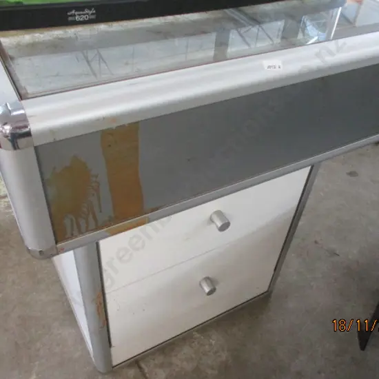 Display Cabinet