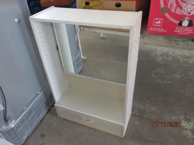 Makeup Cabinet Image 1++