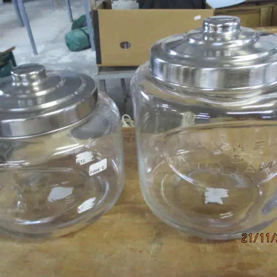 Cannisters