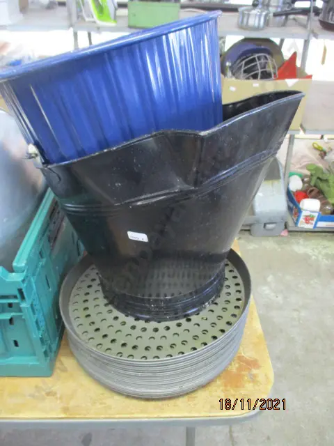 Metalware Image 1++