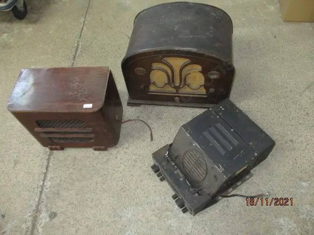 Vintage Radio gear Image 1++