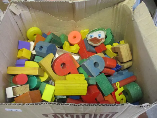Wooden Blocks Image 1++