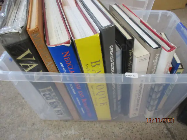 Books Image 1++