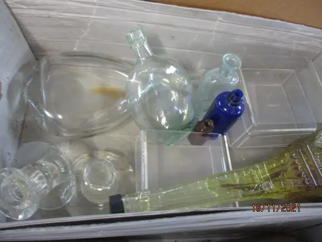 Crystal and Glass Image 1++