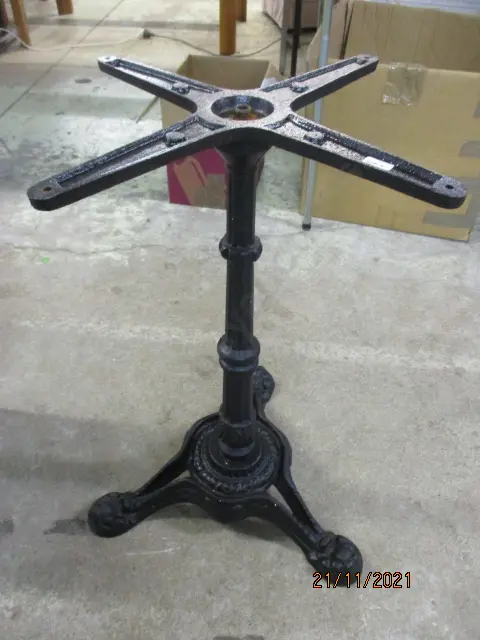 Cast Iron Table Base Image 1++