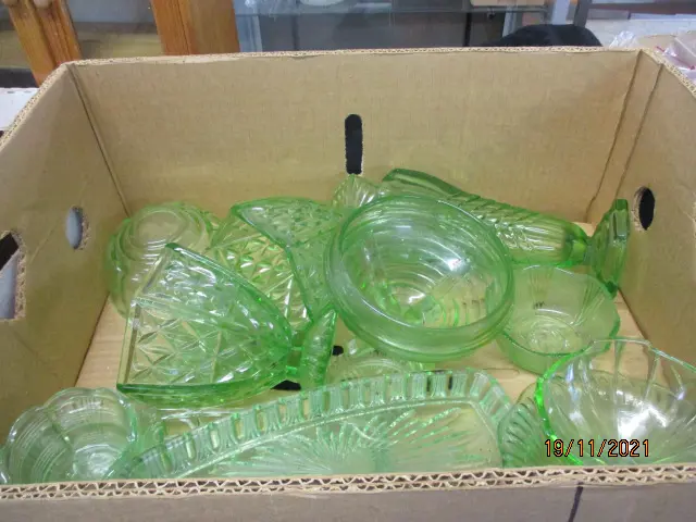 Depression Glass Image 1++