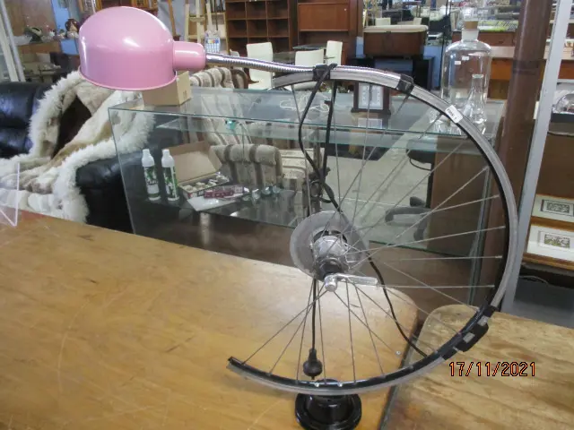 Steampunk Lamp Image 1++