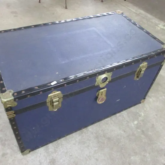 Shipping Trunk