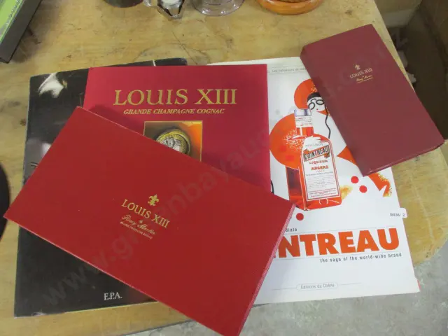 Bar Collectables Image 1++