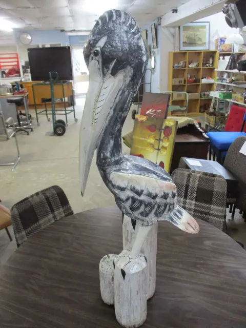 Wooden pelican Image 1++